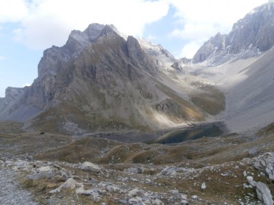 Bivacco Bonelli e lago d'Apzoi