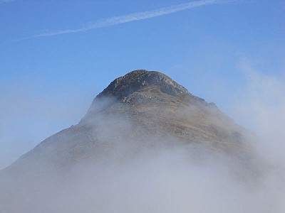 La nebbia avvolge il Pizzo (da Colle Rocchette)