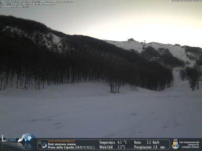 pista appena battuta, non ancora utilizzata, quasi 5°C alle 8:00 di mattina...