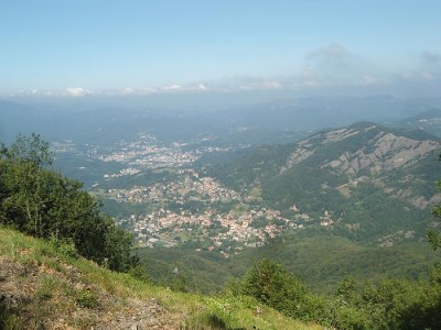 Savignone e Busalla dal Monte Maggio.JPG