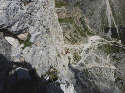 Traverso poco proteggibile, a metà della via Fedele