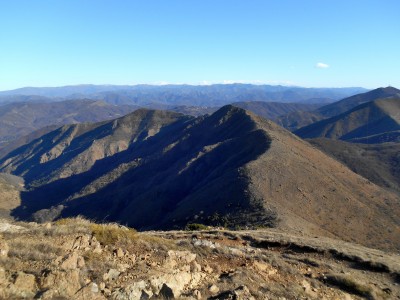 cresat castiglione dalla cima Tobbio.jpg