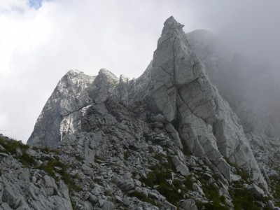 Arrivo a Foce Garnerone, sulla sinistra il Grondilice