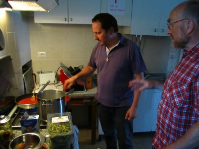 La preparazione della cena conviviale