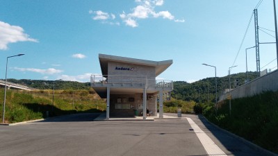 la stazione di andora e' veramente in mezzo al nulla