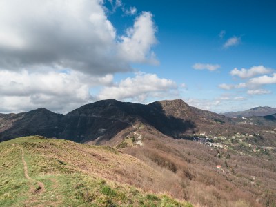 Dal Monte Cornua verso Monte Bado e Pannesi Lumarzo