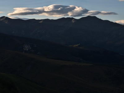 Monte Tivoli (la luce a metà) e dorsale Po-Pellice
