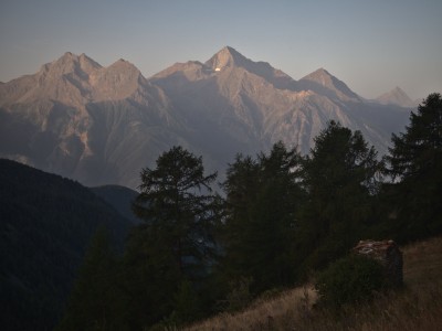 Grand Roise, Emilius e Grand Nomenon dal sentiero per Porliod