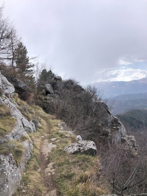 9 sentiero per Alpisella.jpg