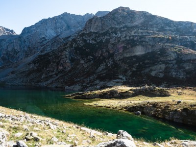 Cima del Tor vista da poco sopra il lago