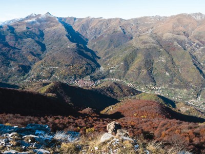 Ormea e il Pizzo, con l'eterna dorsale alla cima