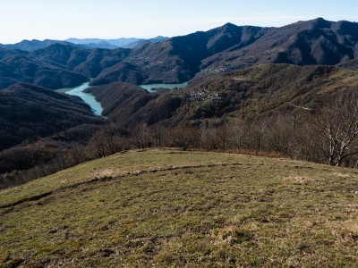 Brugneto dal crinale del Bric Rondanina