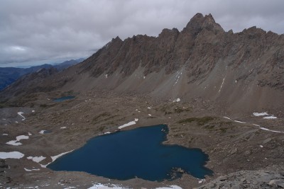 59 - Lago 9 Colori e Aiguille da Tete Frema.JPG