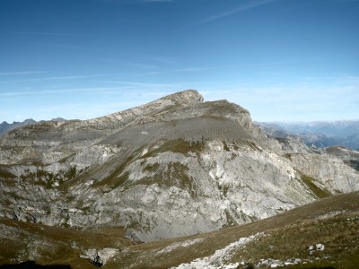 Dalla vetta della Cima Bozano, la &quot;lontanissima&quot; Punta Marguareis