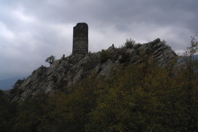 26 - Torre Saraceni andandovi piÃ¹ da lontano.jpg