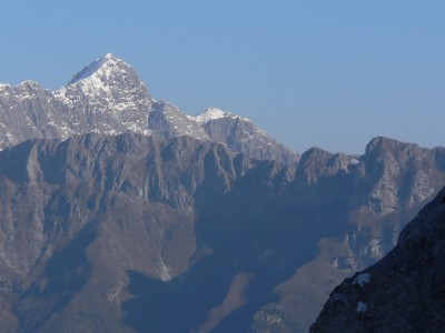 13 - Pania Secca e Forato da punto panoramico salendo al Gabberi.JPG