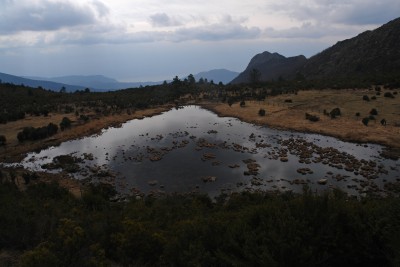 18 - Lago Bargone da sopra con Treggin sullo sfondo.jpg