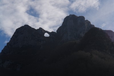 01 - Monte Forato da Orzale alla mattina.JPG