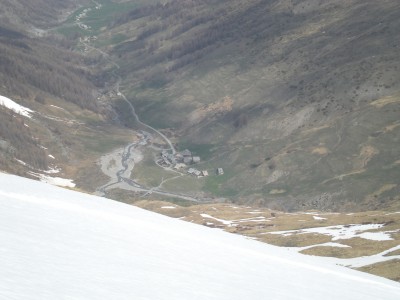 il villaggio di Les Fonds da cui parte la gita