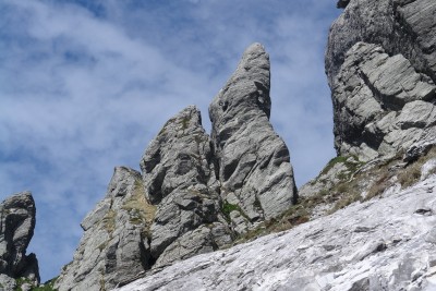 030 - Punta Carina da sotto piÃ¹ da vicino.JPG