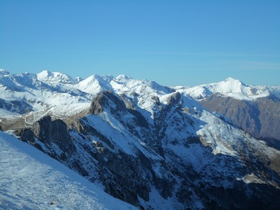 rocche di perabruna con dietro saline,seirasso,ferlette e mondole'