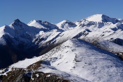 31 - Vista vetta Antoroto dal Pizzo al Mongioie.jpg