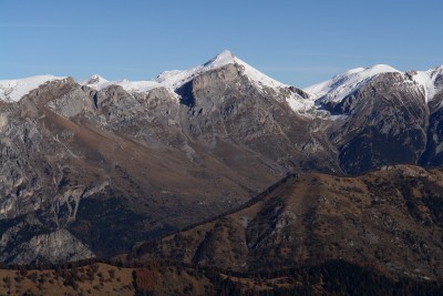 03 - Mongioie salendo alla Cima Ventosa.JPG