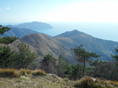 monte di s.croce e monte di portofino dalla sella cordona