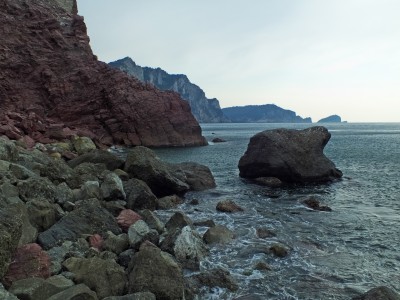 35 - Muzzerone e Isole Portovenere dalle scogliere Rosse.jpg