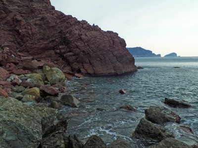 38 - Isole Portovenere dalle scogliere Rosse piÃ¹ da lontano.jpg