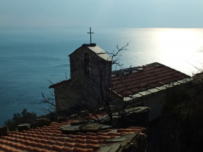 92 - Chiesa Schiara con mare sullo sfondo.jpg
