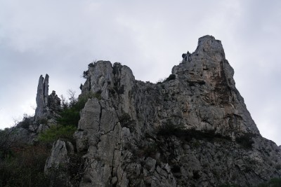 73 - Torrioni rio della Valle e vetta dolomitica da punto panoramico piÃ¹ da vicino.jpg