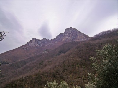 il castell'ermo come appare da borgo