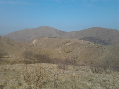 Vista verso il Tobbio a metà strada fra Tobbio e Figne