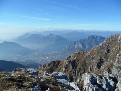 panorama su lecco dal pizzo daina